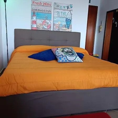 Robert's Beachfront Tatil Evi