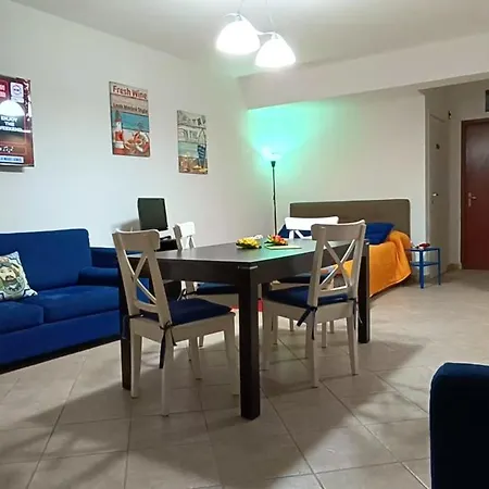 Robert's Beachfront
